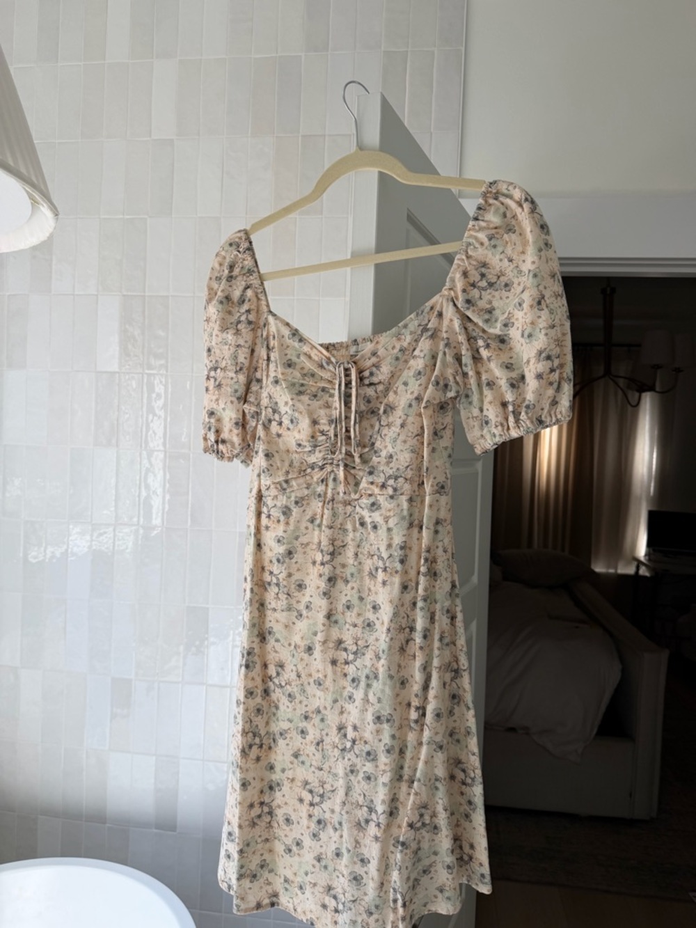 H&M Cream Floral Puff-Sleeve Mini Dress